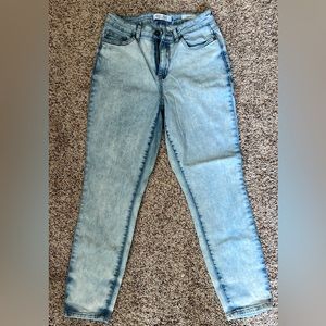 Judy Blue Women's Ultra Light Acid Wash Slim Fit Jeans size 7 28